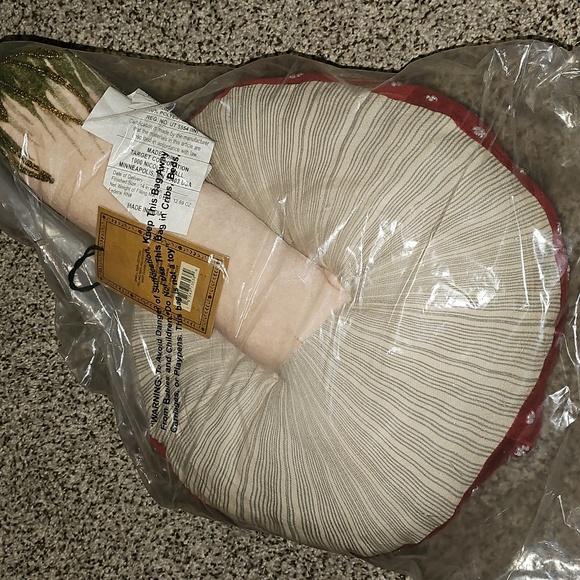 John Derian Red Mushroom Beaded Pillow - Picture 4 of 5